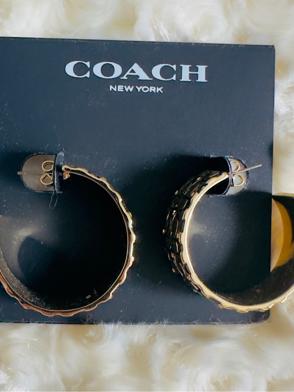 Coach • signature earrings - Picture 5 of 7